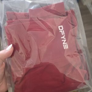 DFYNE dynamic Women's  Seamless Leggings — Crimson Red